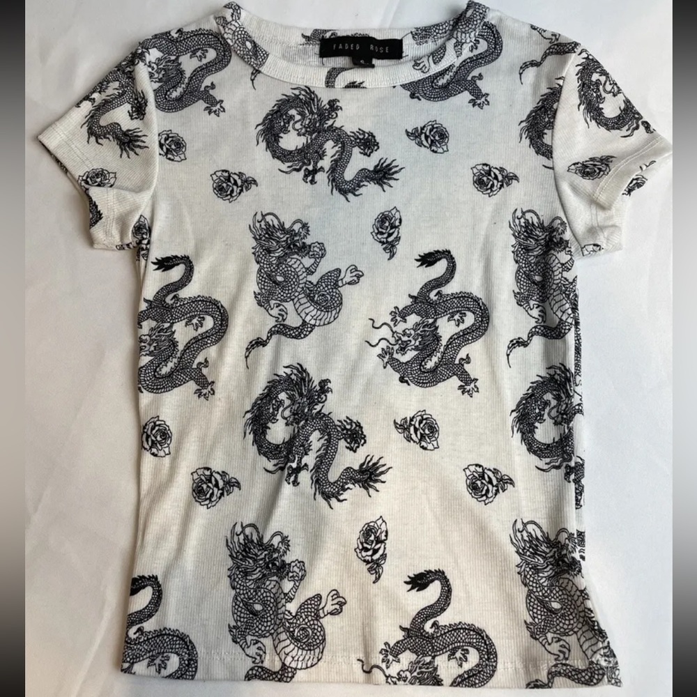 Faded Rose White T-Shirt with Black Dragons and Roses Size S